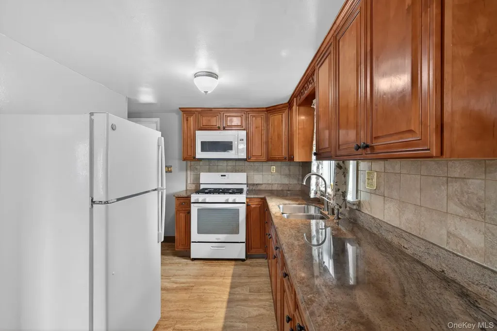 34 Linden Drive Newburgh NY 12550