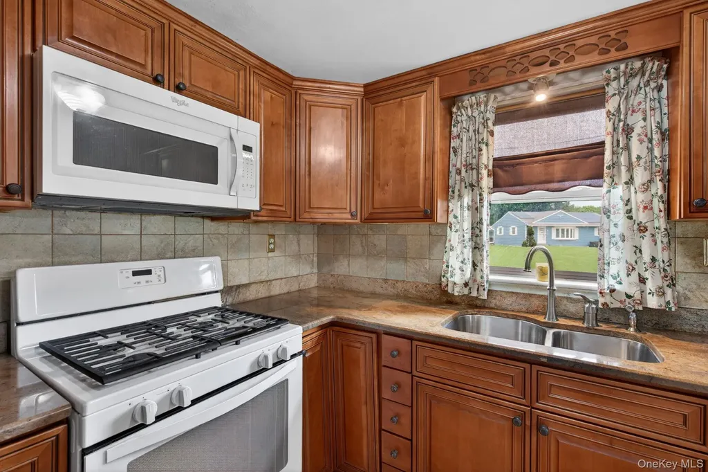 34 Linden Drive Newburgh NY 12550