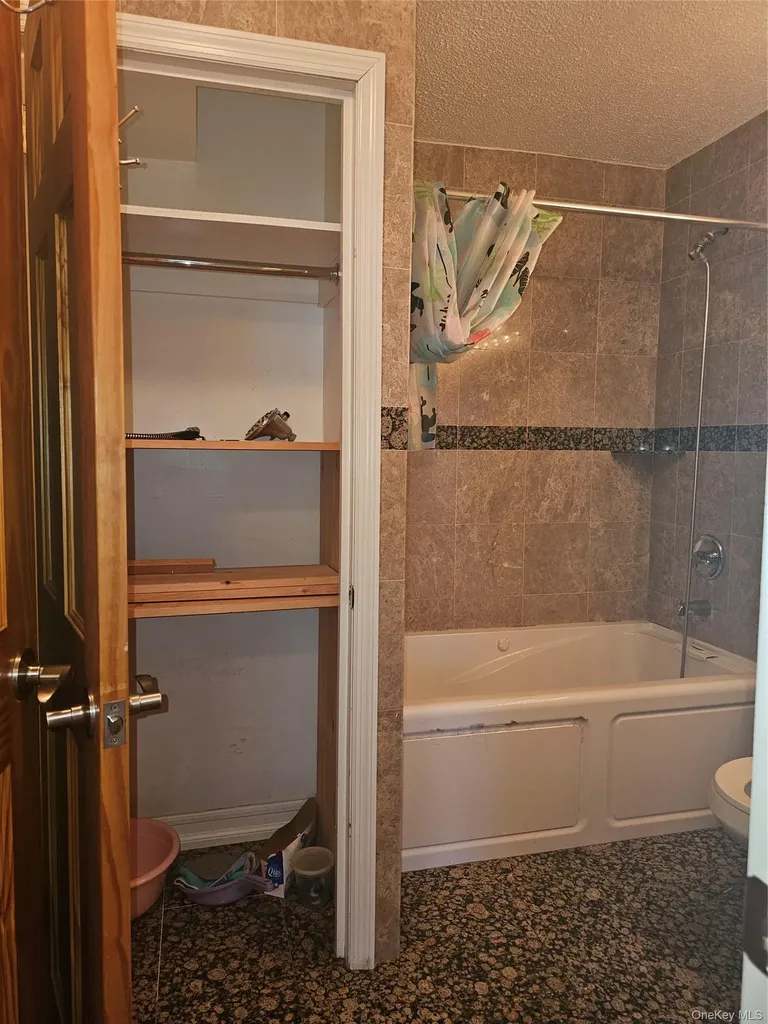 41-40 Union Street Flushing NY 11355