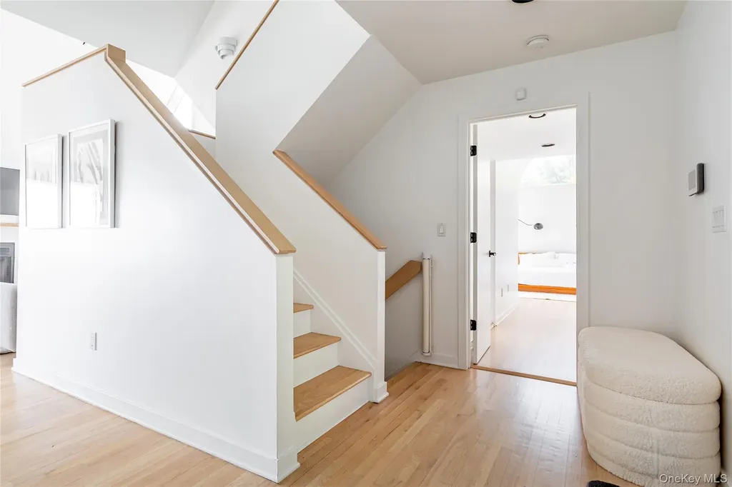 704 Mountain Road Middletown NY 10940