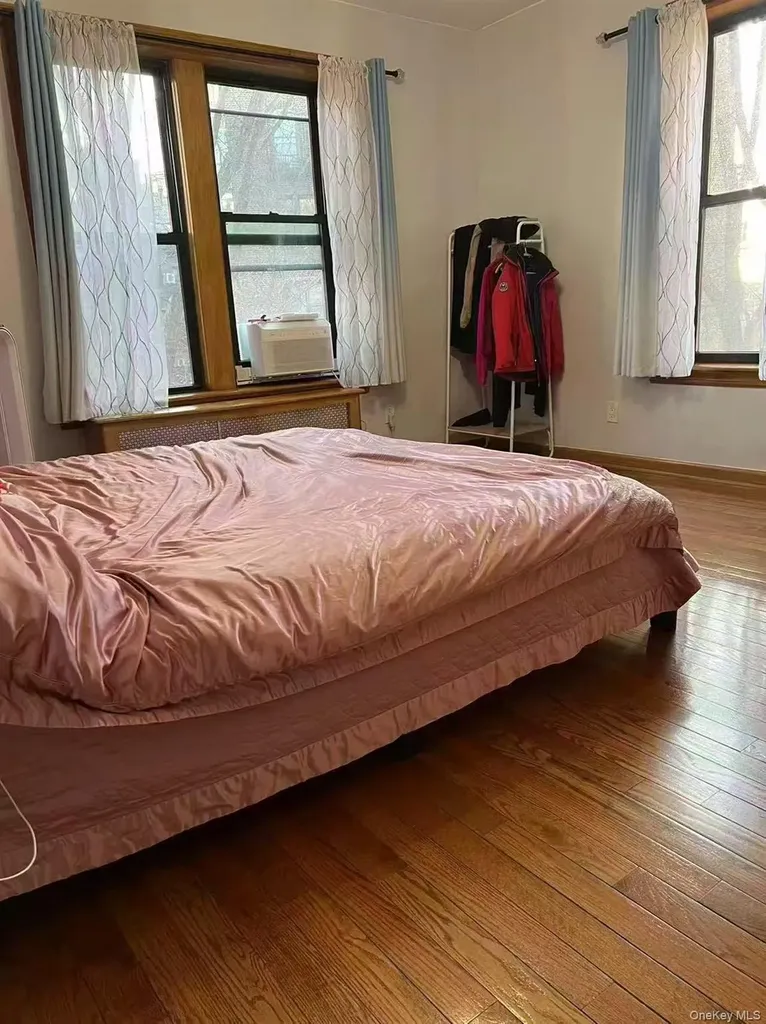 42-11 Kissena Boulevard Flushing NY 11355