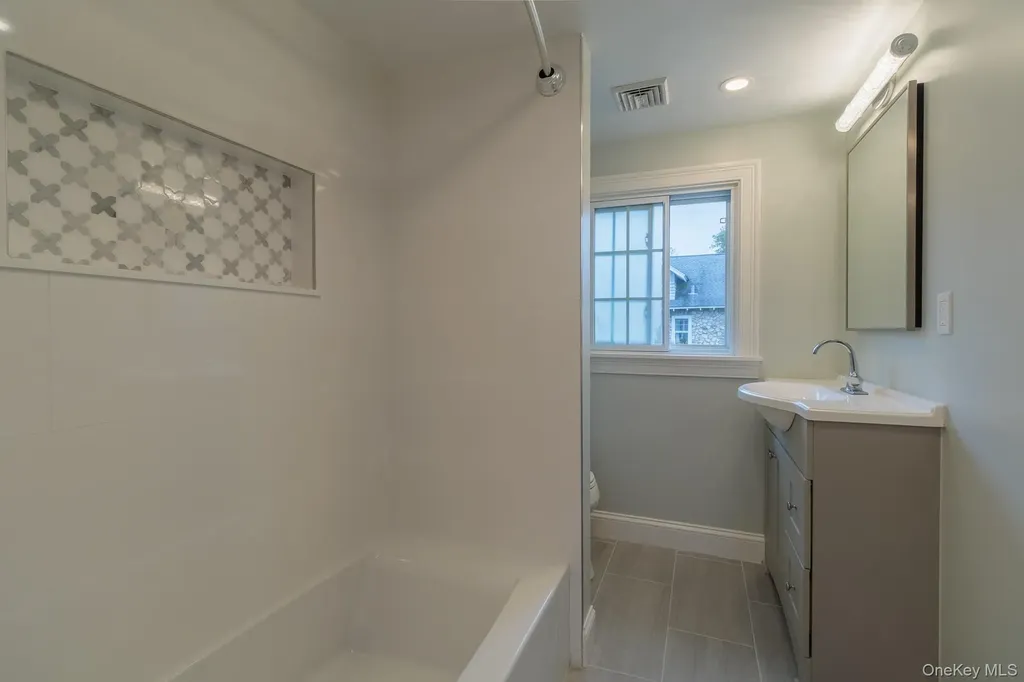 5 Circle Drive Carmel NY 10512