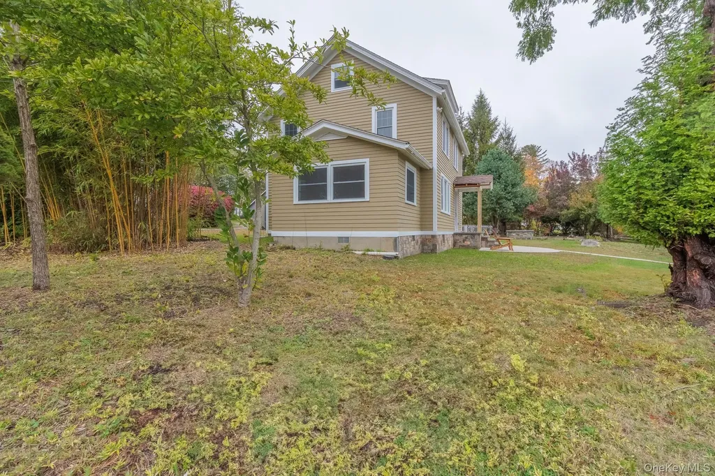 5 Circle Drive Carmel NY 10512