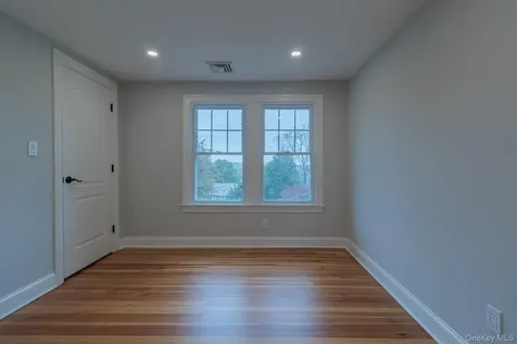 5 Circle Drive Carmel NY 10512