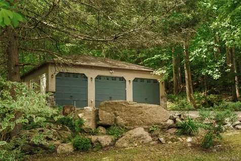 320 Long Hill Road Hopewell Junction NY 12533