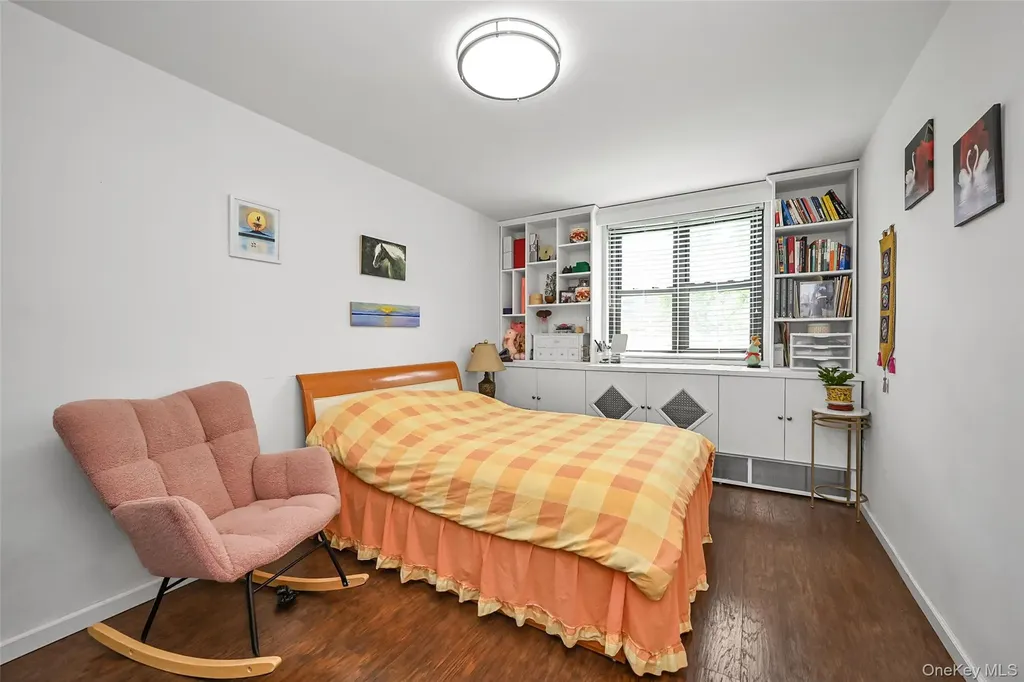 99-05 59 Avenue Corona NY 11368