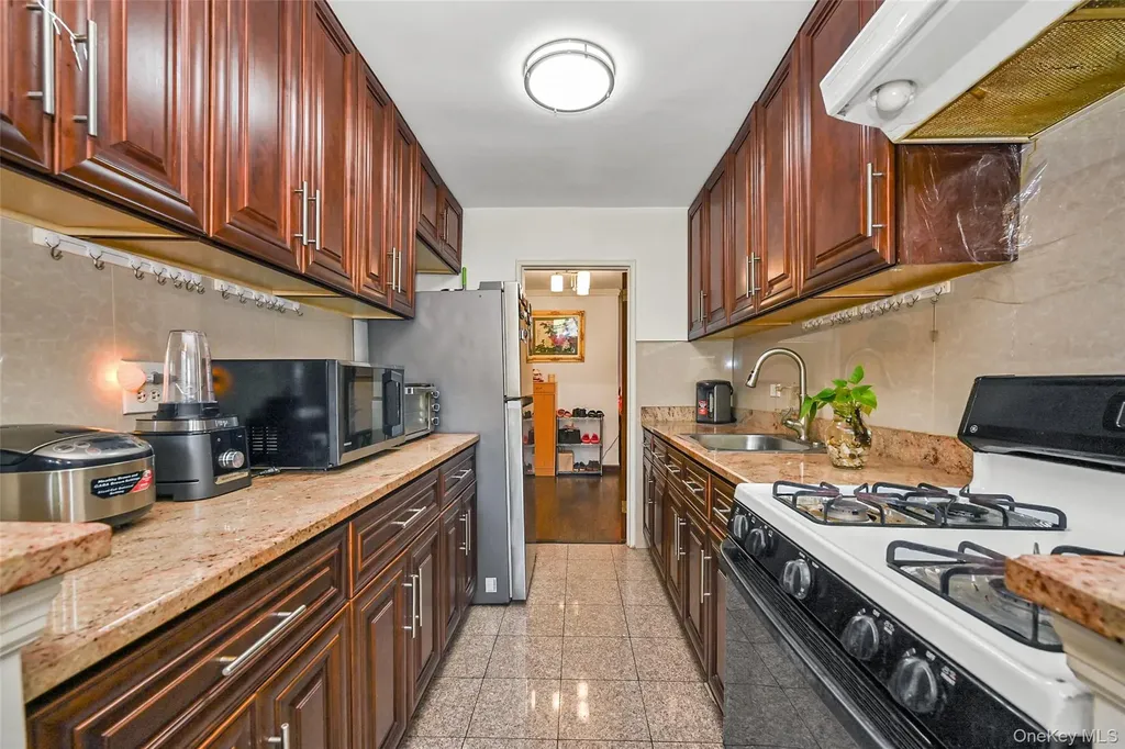 99-05 59 Avenue Corona NY 11368