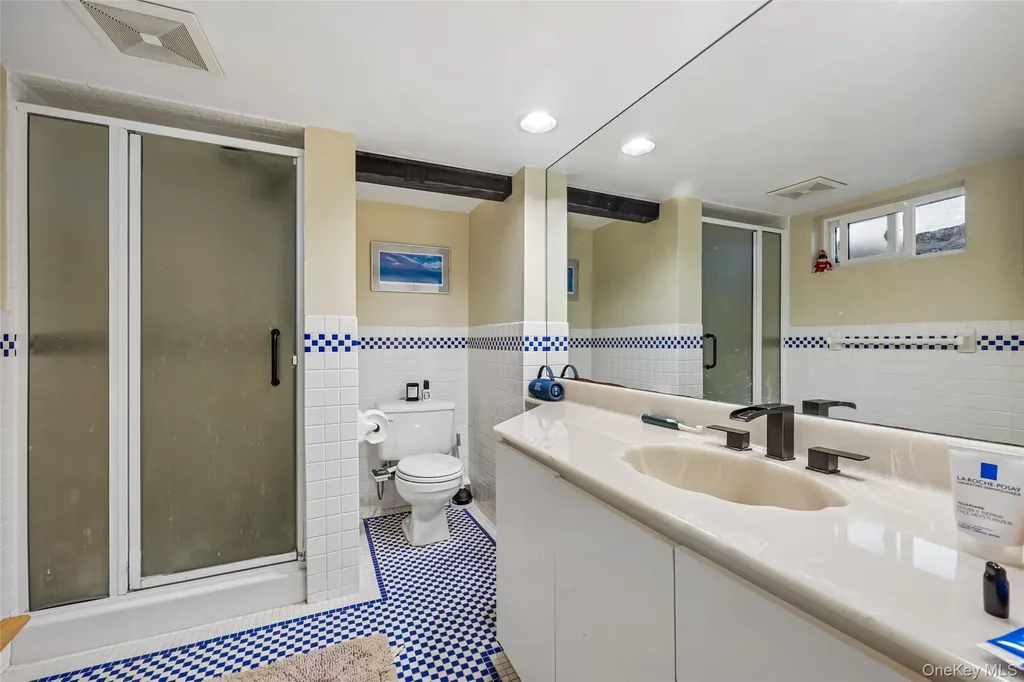 148 Willis Court Woodmere NY 11598