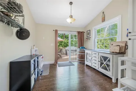 32 Chaucer Street Hartsdale NY 10530