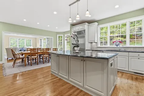 77 Old Stone Hill Road Pound Ridge NY 10576