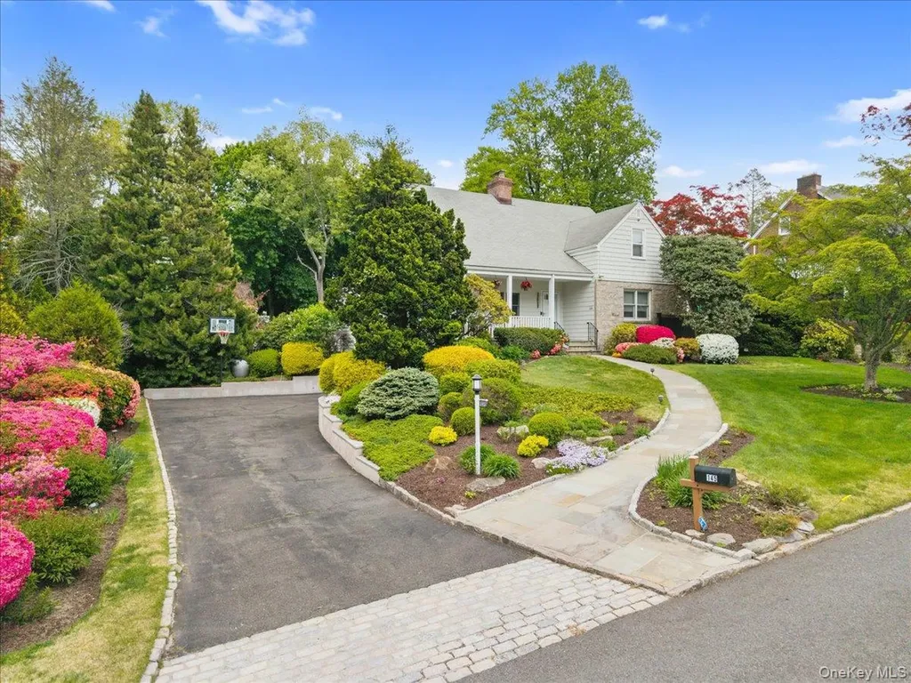 145 Woodlands Avenue White Plains NY 10607