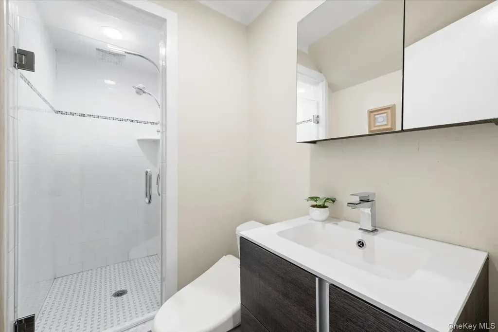 145 Woodlands Avenue White Plains NY 10607