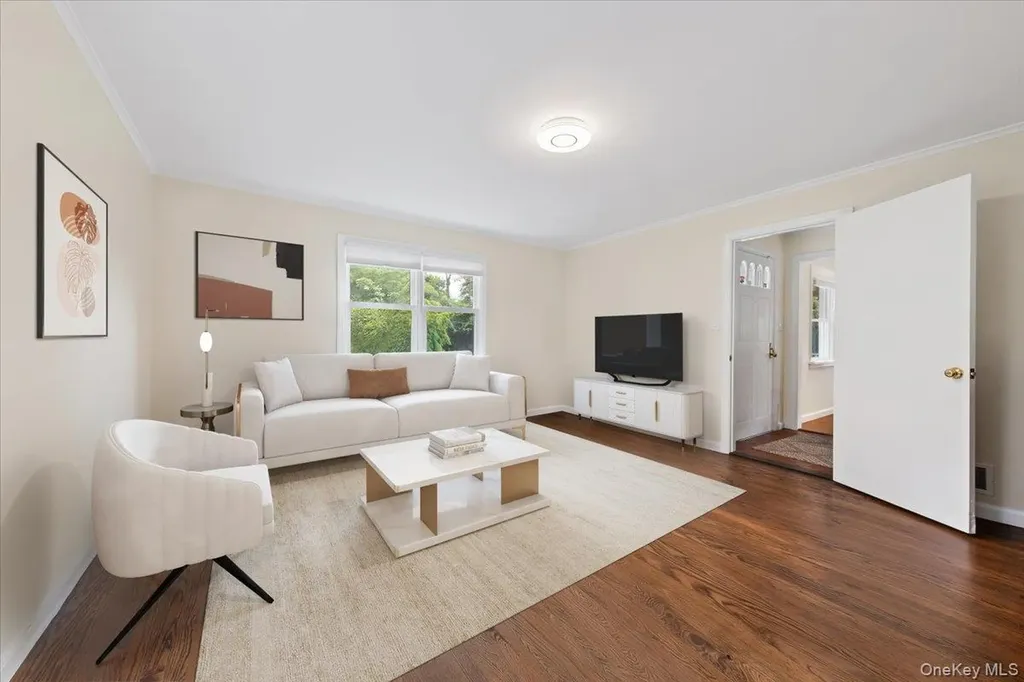 145 Woodlands Avenue White Plains NY 10607