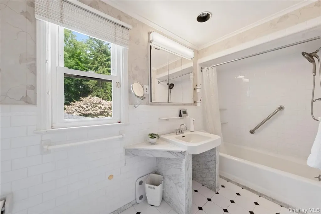 145 Woodlands Avenue White Plains NY 10607