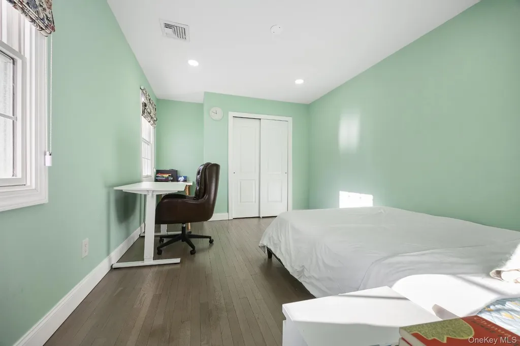 Scarsdale NY 10583