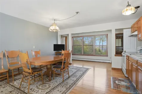 32 Sunset Circle Germantown NY 12526