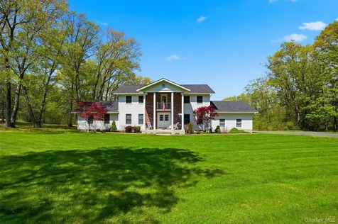32 Sunset Circle Germantown NY 12526