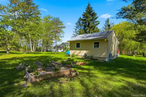 32 Sunset Circle Germantown NY 12526
