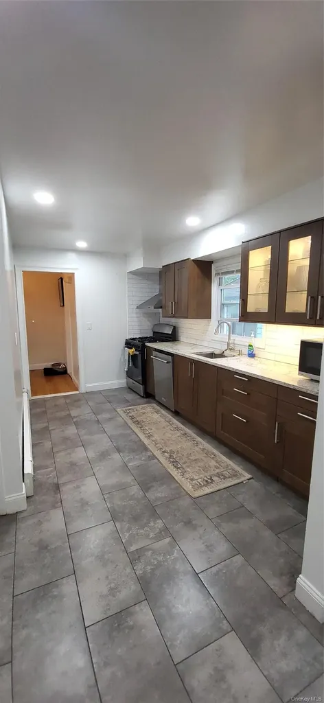 85 Bushey Avenue Yonkers NY 10710
