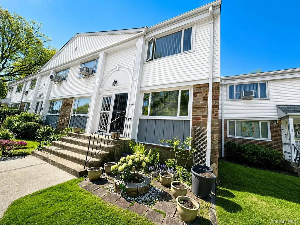 12-14 Bell Boulevard Bayside NY 11360