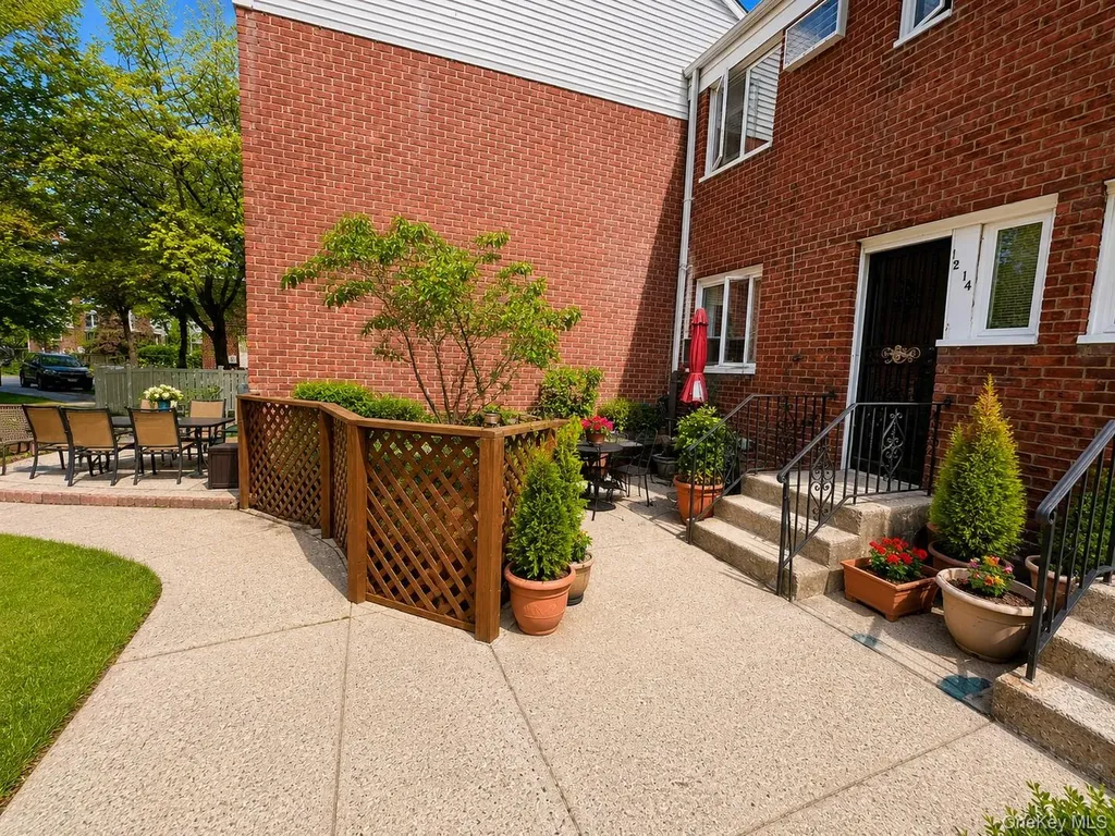 12-14 Bell Boulevard Bayside NY 11360