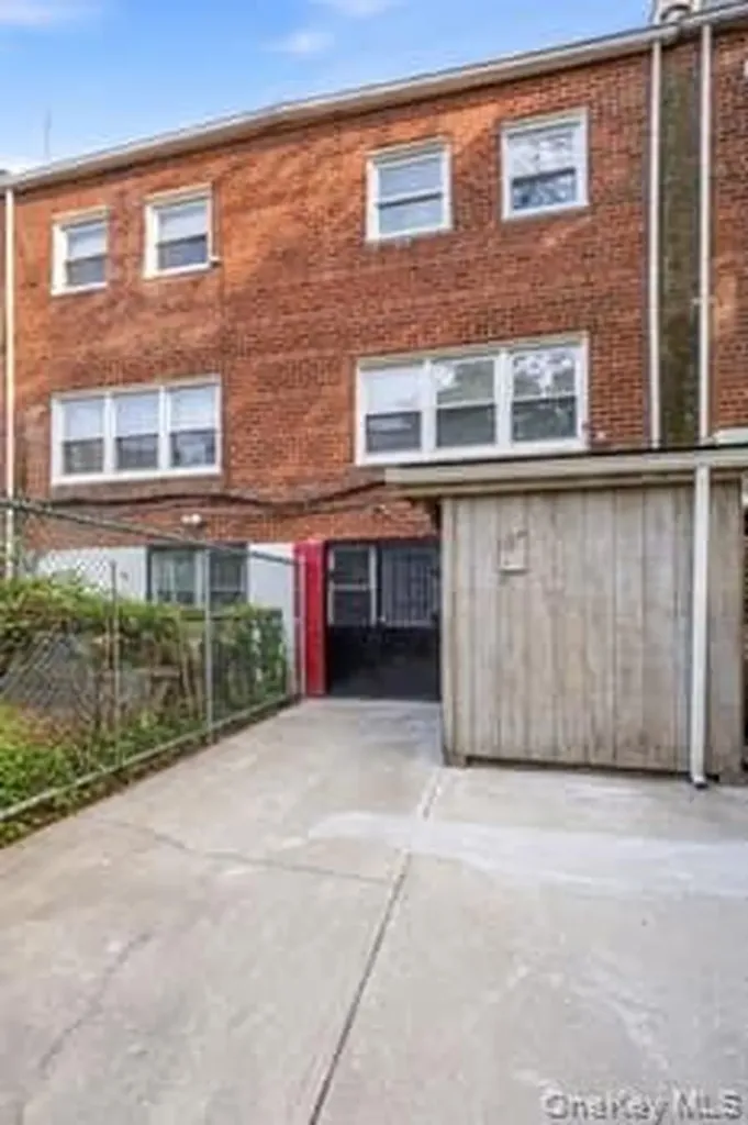 2195 Linden Boulevard Brooklyn NY 11207