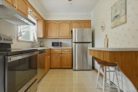 3903 Lincoln Street Seaford NY 11783