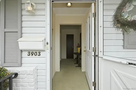 3903 Lincoln Street Seaford NY 11783