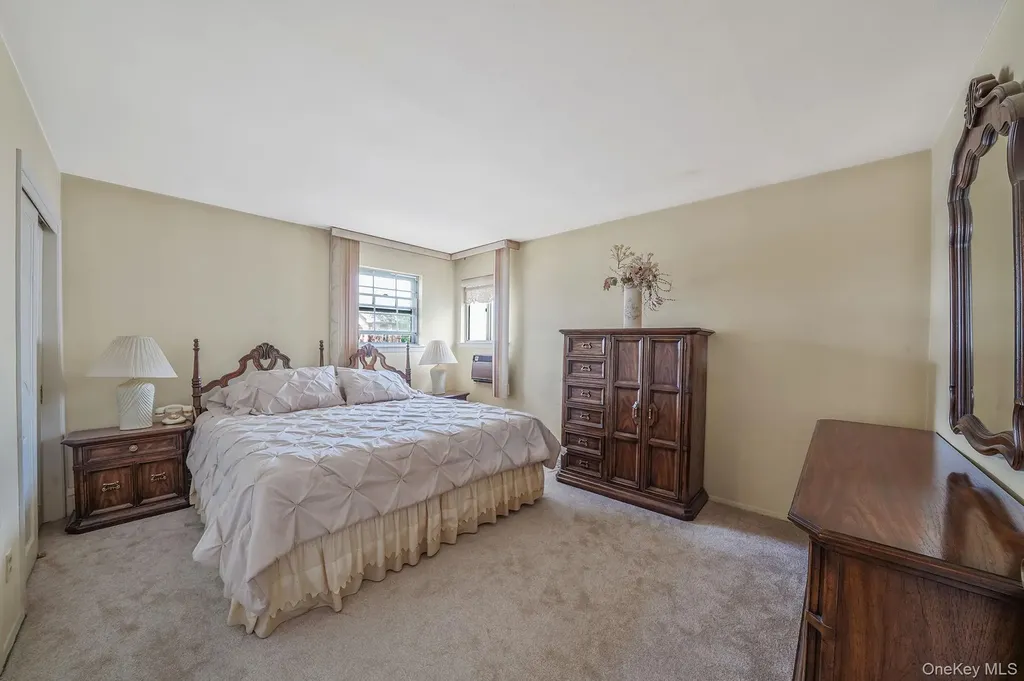 2740 Judith Drive Bellmore NY 11710