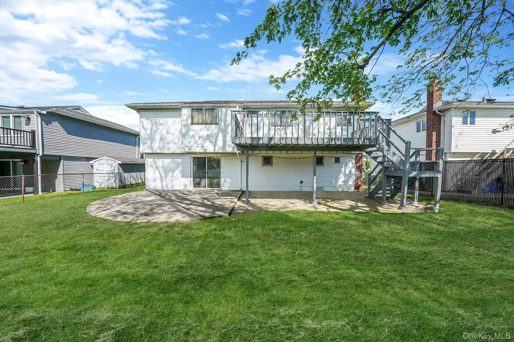 2740 Judith Drive Bellmore NY 11710
