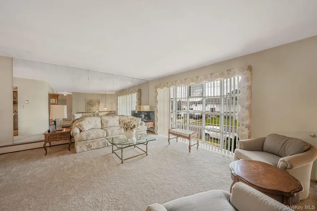 2740 Judith Drive Bellmore NY 11710