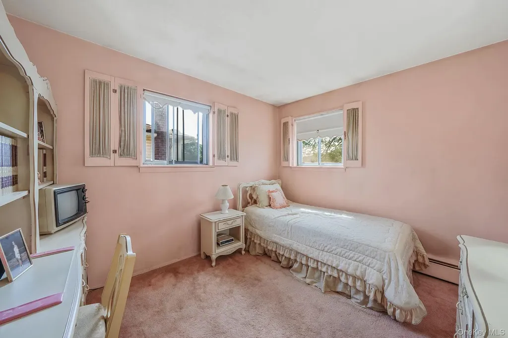 2740 Judith Drive Bellmore NY 11710