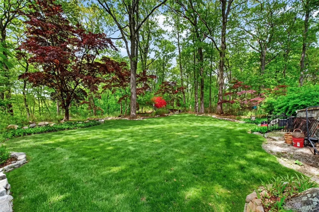 20 Cricket Lane Mahopac NY 10541