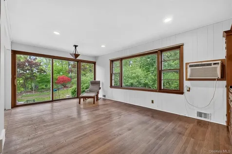 20 Cricket Lane Mahopac NY 10541