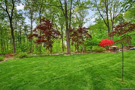 20 Cricket Lane Mahopac NY 10541