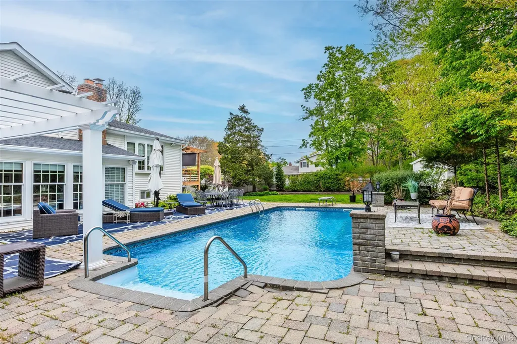 Hauppauge NY 11788
