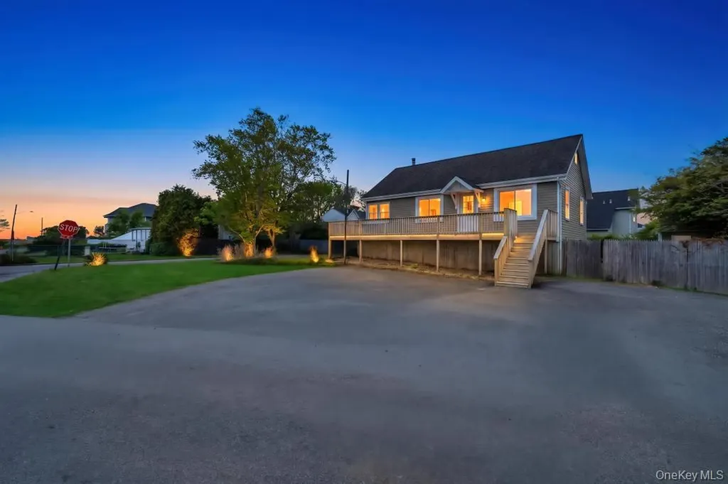 446 Riviera Drive Mastic Beach NY 11951