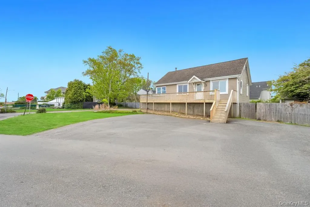 446 Riviera Drive Mastic Beach NY 11951