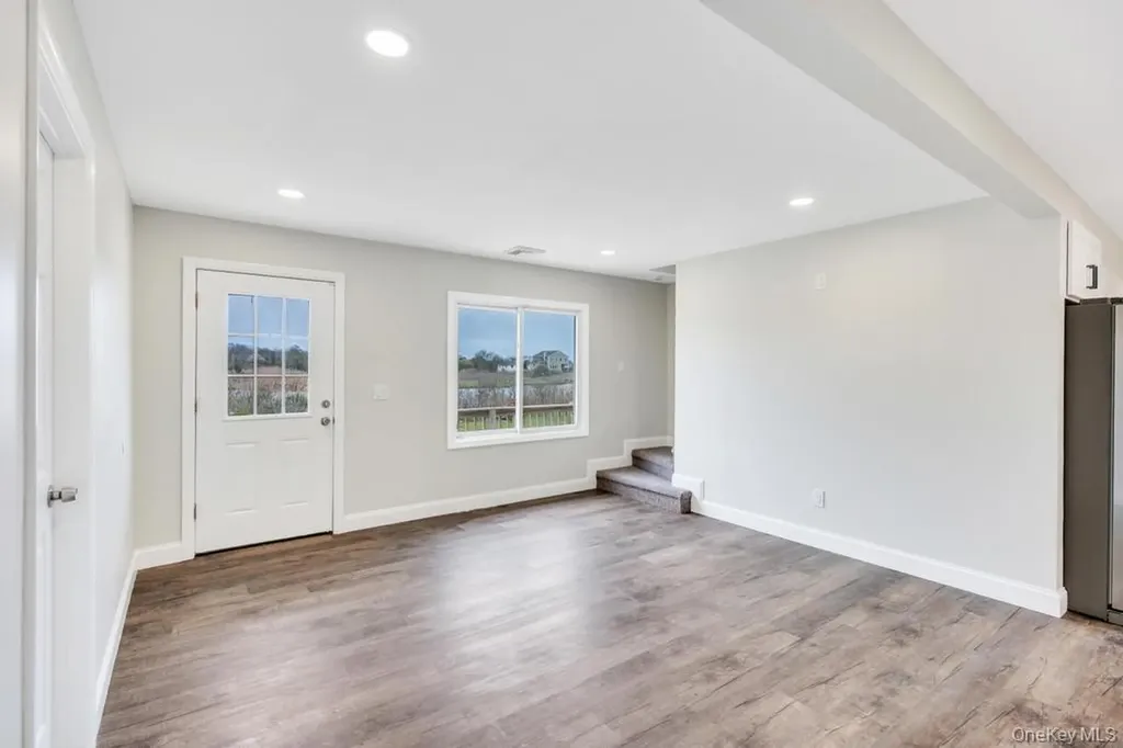 446 Riviera Drive Mastic Beach NY 11951
