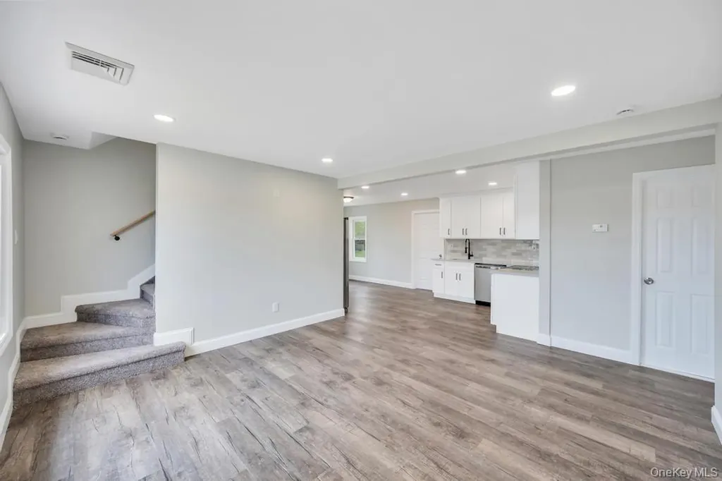 446 Riviera Drive Mastic Beach NY 11951