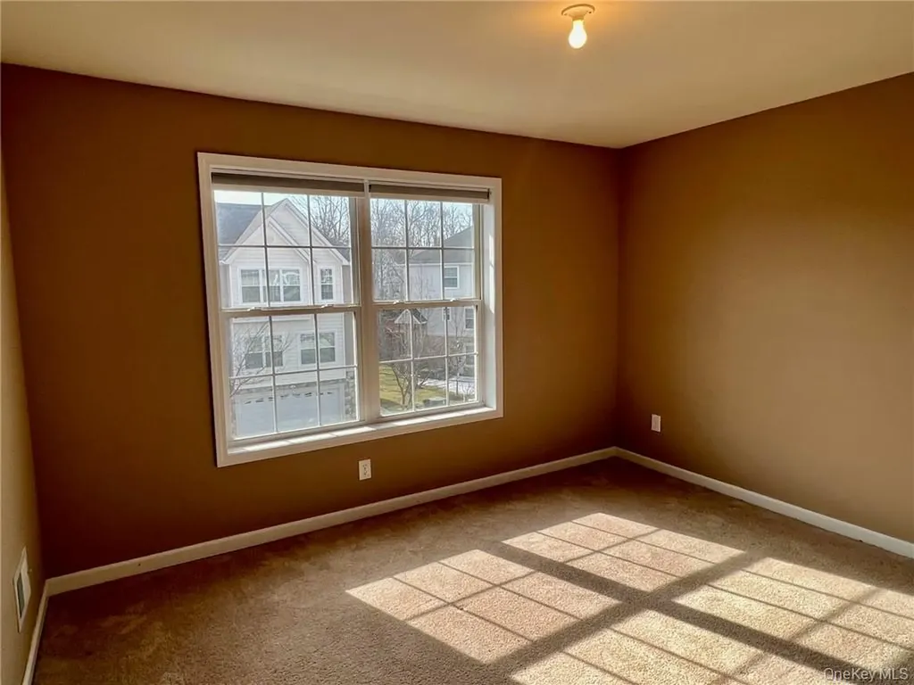 8 Seeley Bull Street Monroe NY 10950