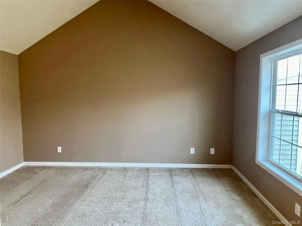 8 Seeley Bull Street Monroe NY 10950