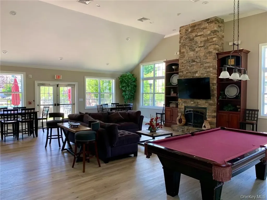 8 Seeley Bull Street Monroe NY 10950