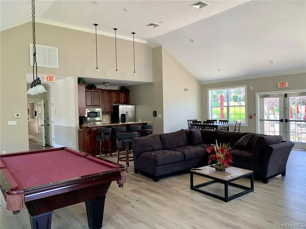 8 Seeley Bull Street Monroe NY 10950