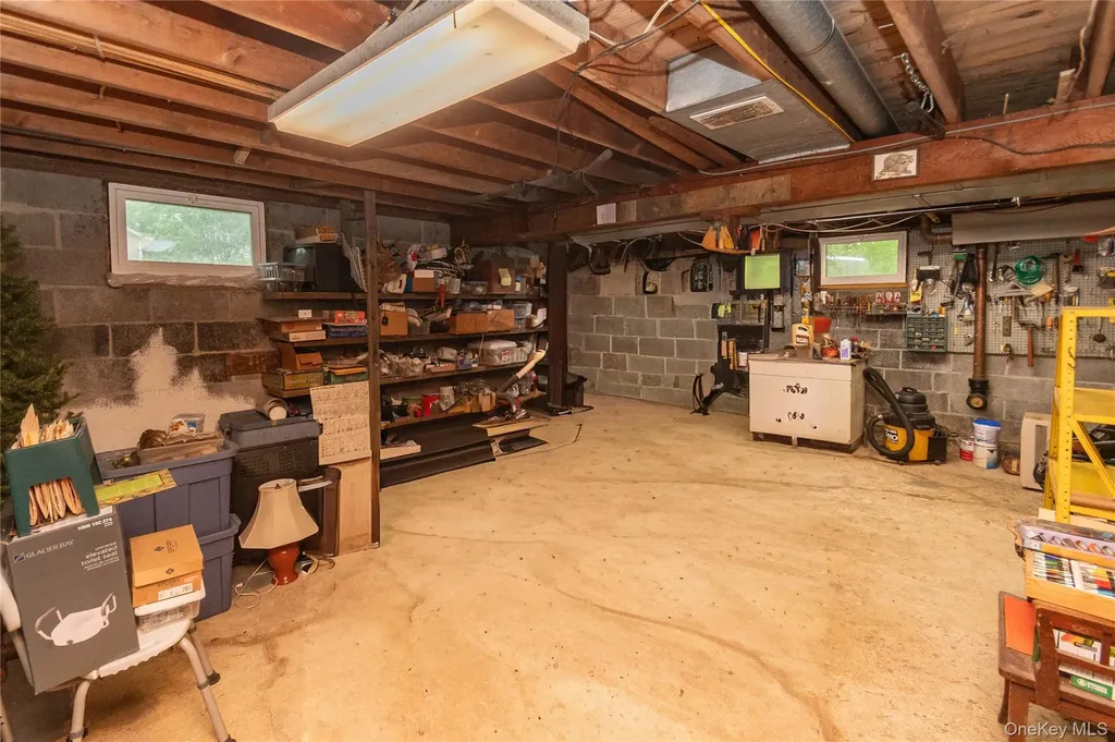 543 Dosen Road Middletown NY 10940