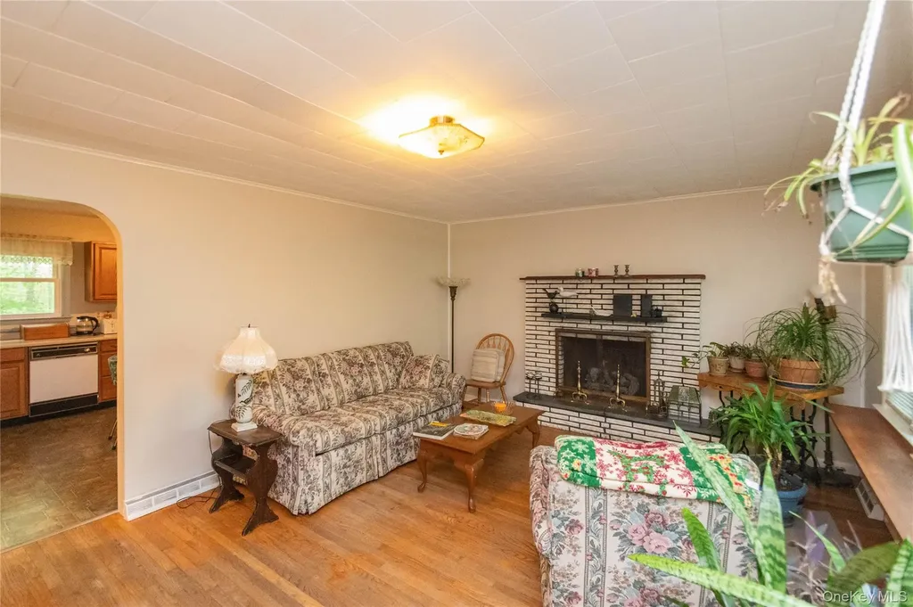 543 Dosen Road Middletown NY 10940