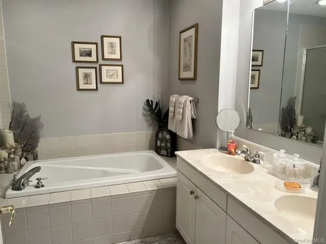 670 Heritage Hills Somers NY 10589
