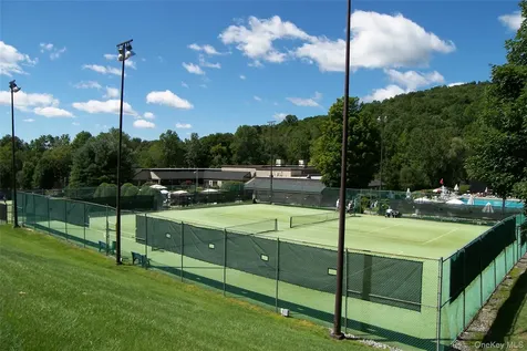 670 Heritage Hills Somers NY 10589