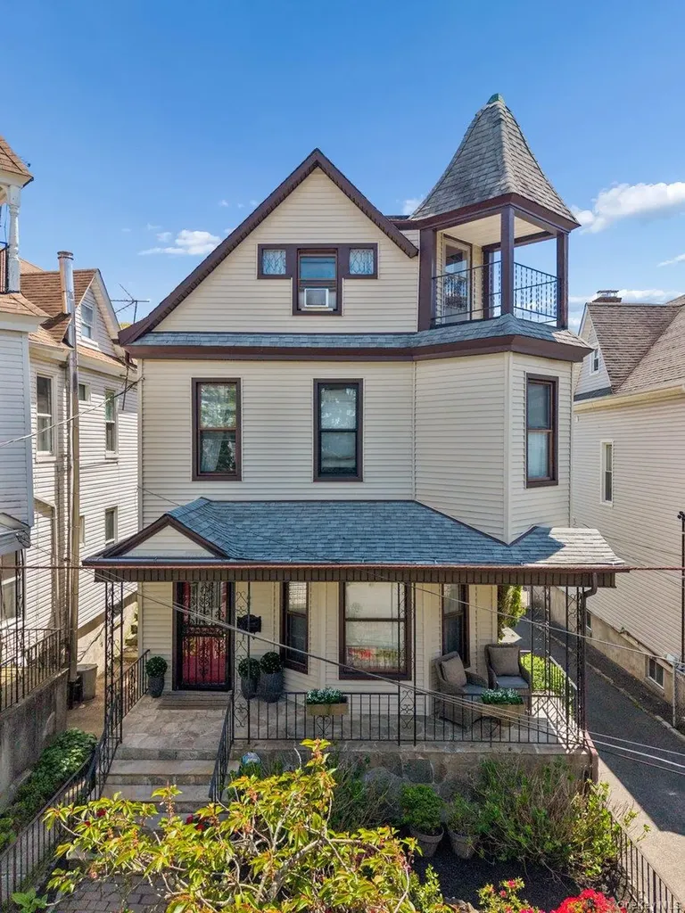 68 Underhill Street Tuckahoe NY 10707