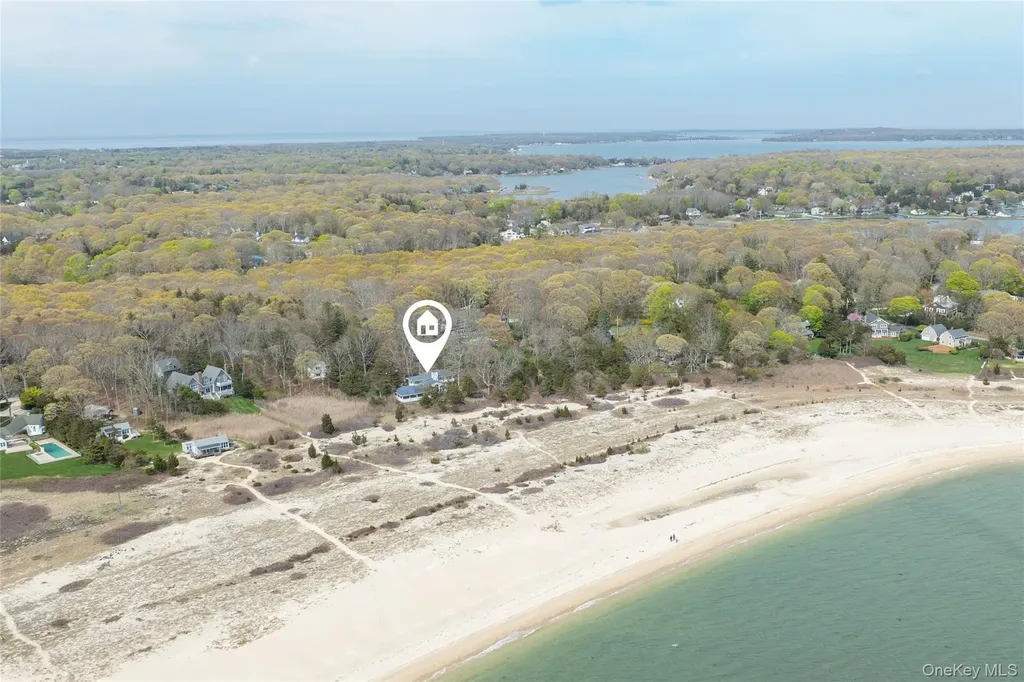 1480 Old Wood Path Southold NY 11971